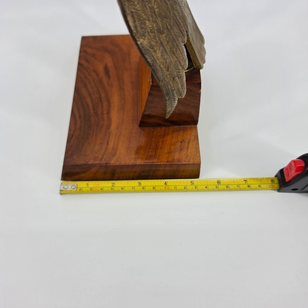 Vintage Solid Brass Eagle Statue Spread Wings 9" Walnut Wood Base Americana Deco - Picture 10 of 10